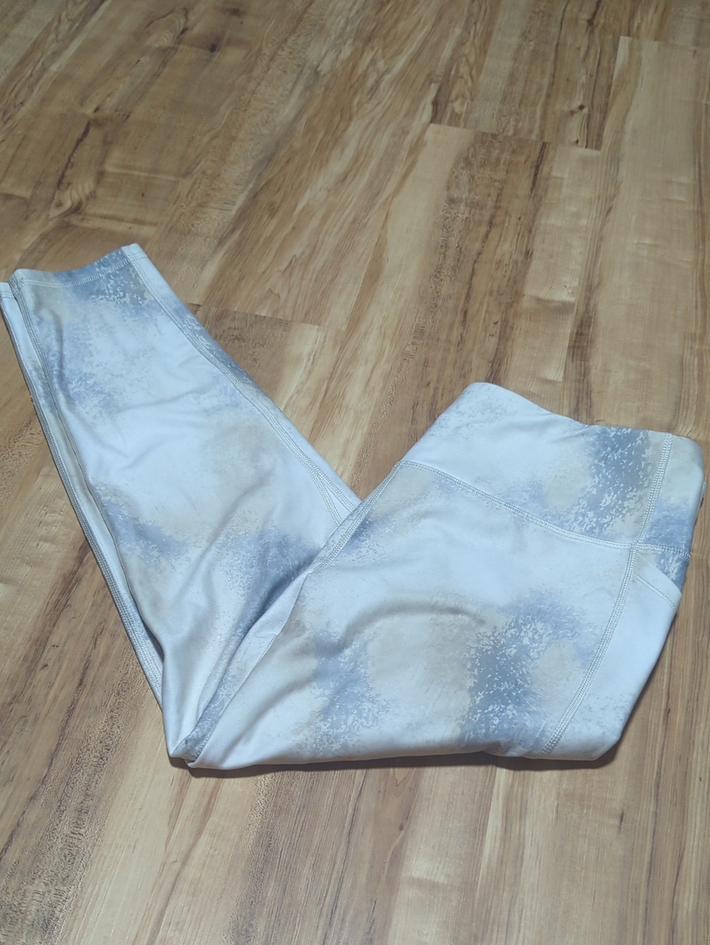 DSG Women's Light Gray Cloud-Print Leggings